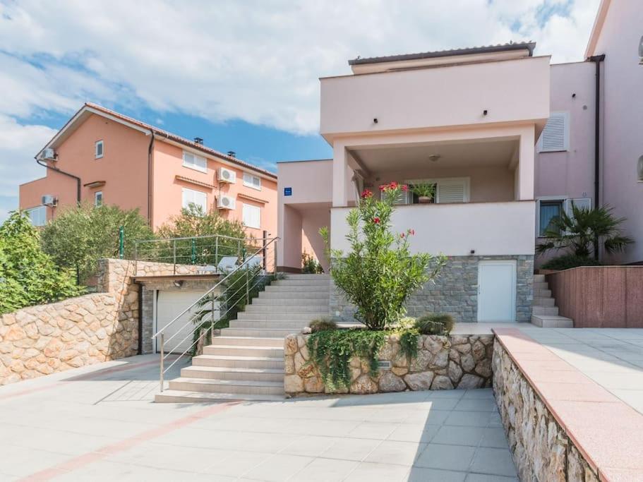 Apartment F-1 Klimno Luaran gambar